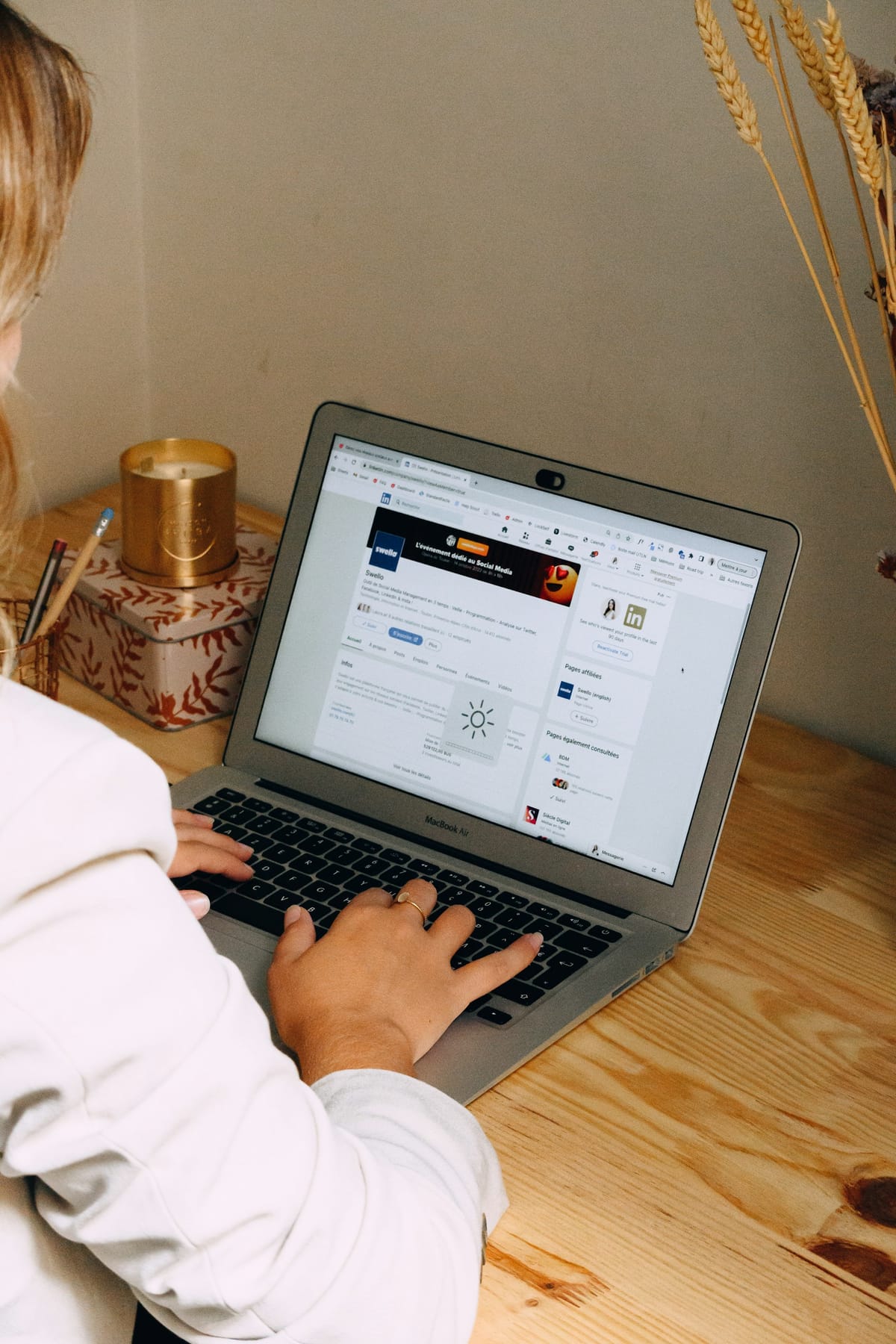 Find Hiring Managers at Companies You Want to Join